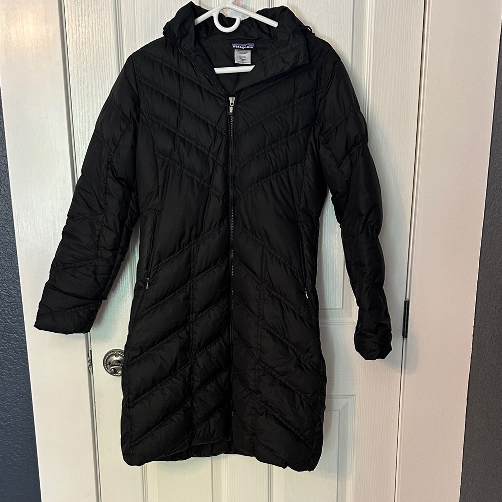 Patagonia Women's Black Puffer Jacket